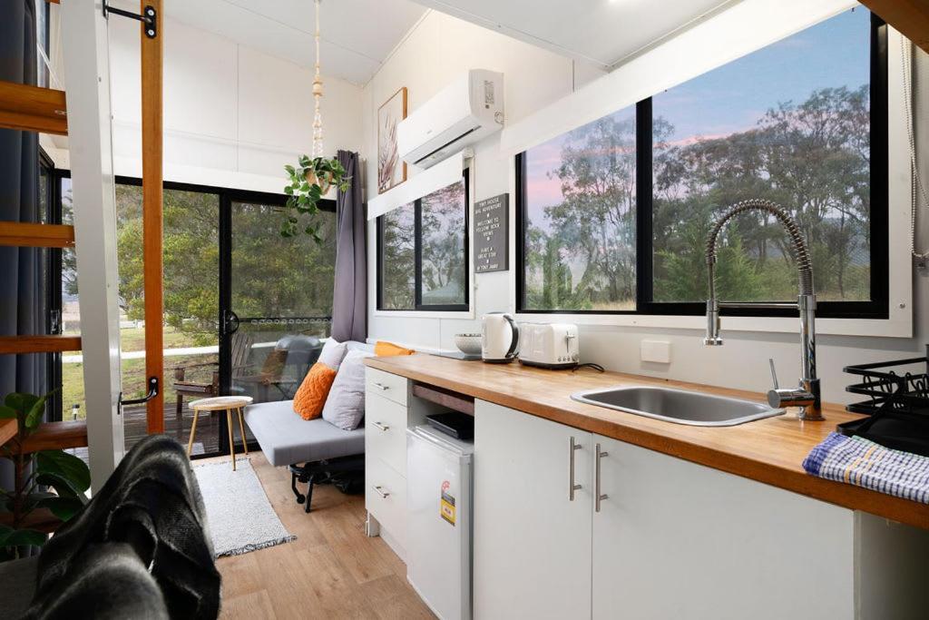 Holiday home Yellow Rock Views By Tiny Away Broke